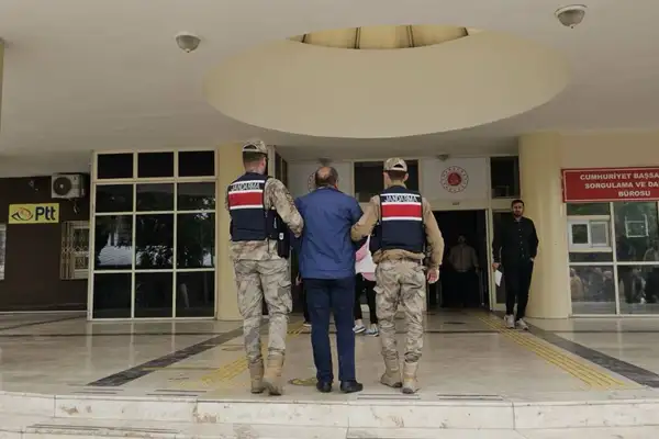 Şanlıurfa’da 17 yıl cezası bulunan şahıs yakalandı