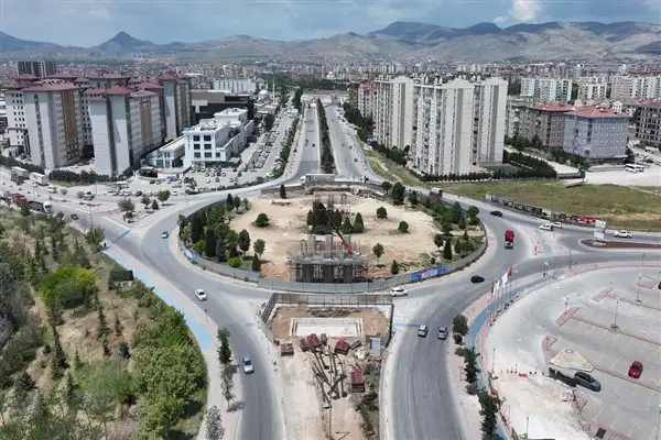 Konya’da Stadyum-Şehir Hastanesi Tramvay Hattı çalışmaları sürüyor