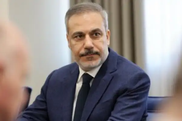 Bakanı Fidan, Mısırlılar Bakanı Abdelatty ile Kahire’de görüştü