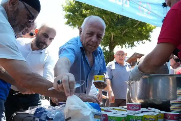 Düzce Belediyesinden Muharrem ayında aşure ikramı