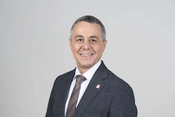 Cassis: Dilimiz birleştirici bir güçtür