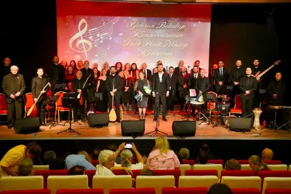 Giresun Belediyesi Konservatuvarı'ndan Türk Halk Müziği konseri