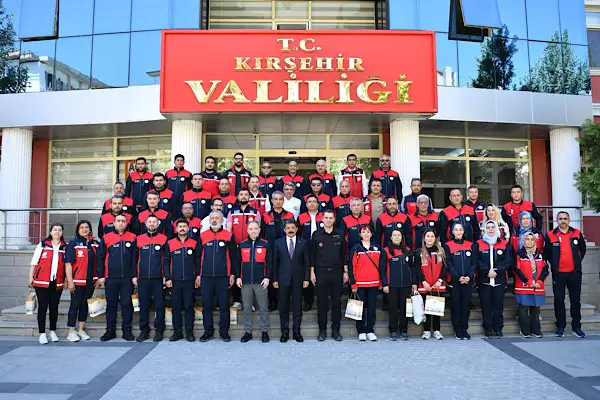 Kırşehir MEB AKUB ekibi, Vali Demiryürek’i ziyaret etti