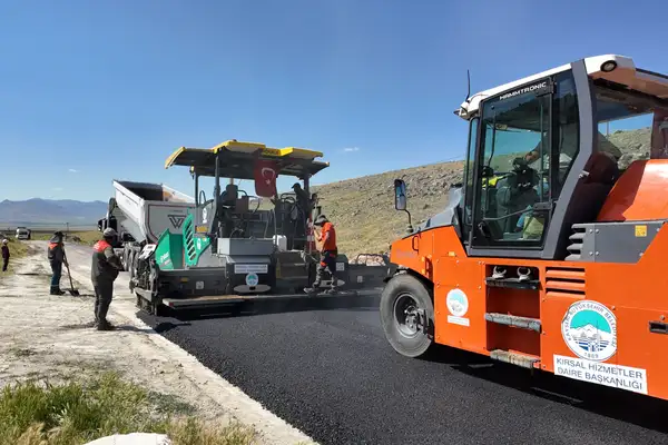 Kayseri İncesu kırsalına 17,5 milyon TL’lik sıcak asfalt çalışması