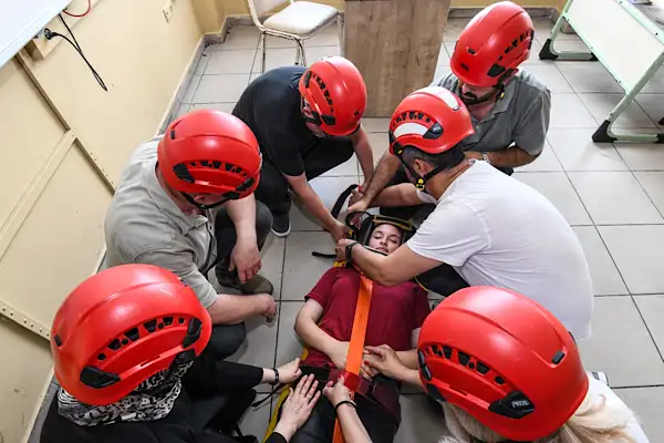 Osmangazi'de okullarda afet bilinci ve tahliye tatbikatı