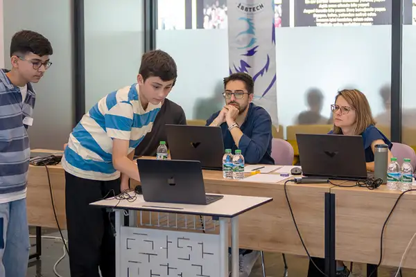 İBB Teknoloji Atölyeleri öğrencileri İBBTech seçmelerine katıldı