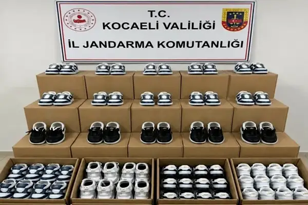 Kocaeli’de 3,2 milyon TL değerinde sahte spor ayakkabı ele geçirildi
