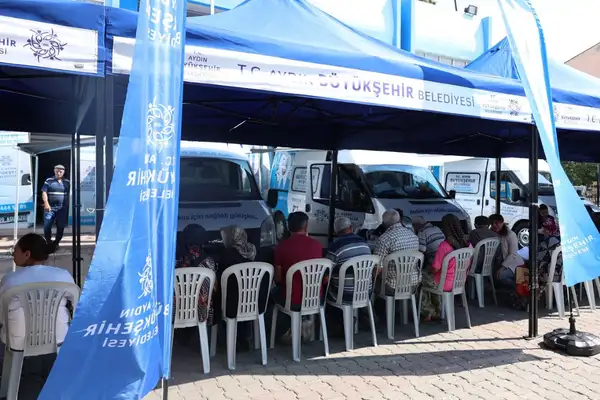 Aydın'da, Mobil Ağız ve Diş Sağlığı Klinikleri vatandaşlarla buluştu