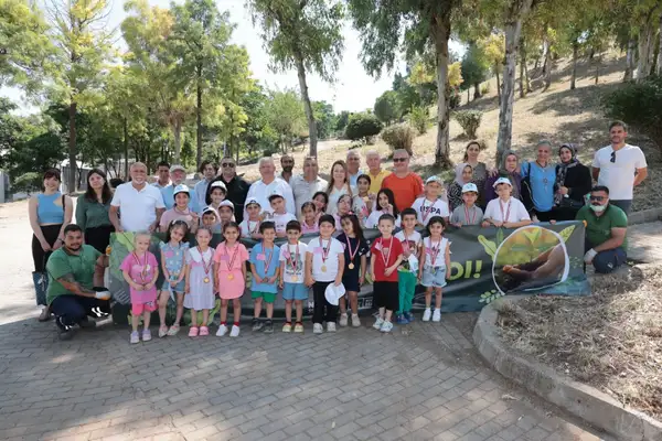 Konak’ta çocuklarla fidan dikim etkinliği düzenlendi