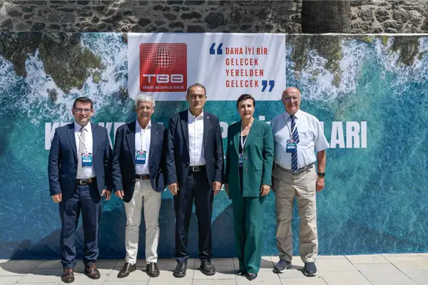 İzmir’de Kıyı Kentleri Politikaları Çalıştayı düzenlendi