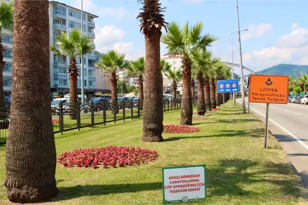 Giresun’da şehir estetiği için peyzaj çalışmaları sürüyor