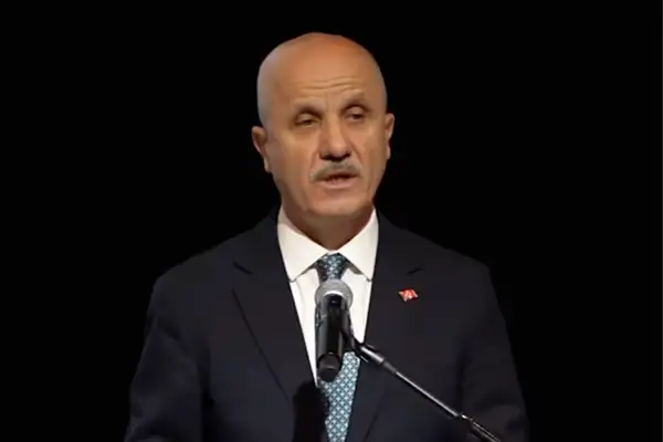 Özvar: Gazze'nin akademik geleceğini birlikte inşa etmeliyiz