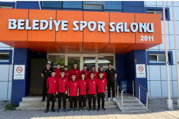 İnegöl Belediyespor Midi Erkekler, Türkiye Şampiyonası’nda mücadele edecek