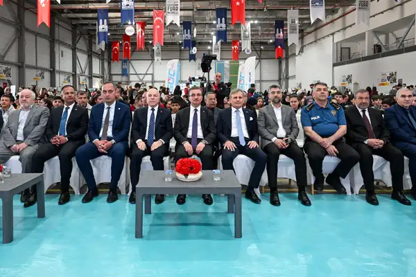 Erzurum’da mesleki ve teknik eğitim fuarı açıldı