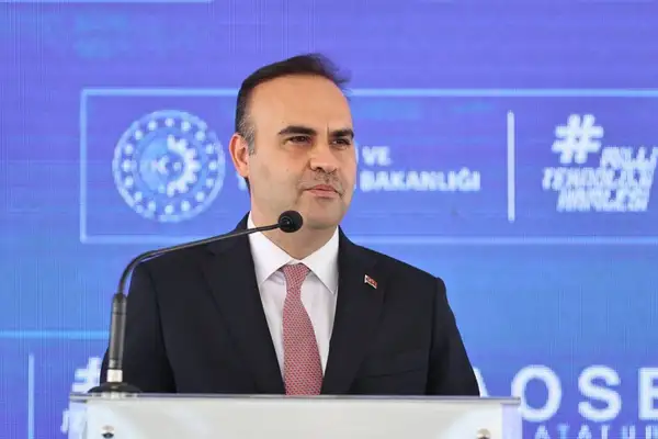 Bakan Kacır: İzmir’i üretim, istihdam ve ihracatta öncü şehir yapacağız
