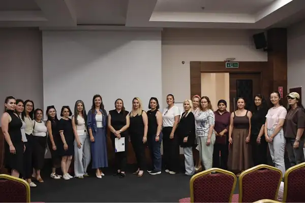 Konyaaltı Belediyesi’nden velilere ilkokula uyum semineri