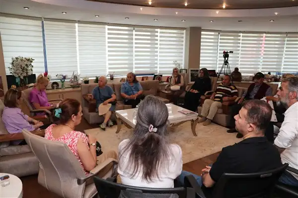   Başkan Hürriyet Halk Günü’nde vatandaşlarla buluştu