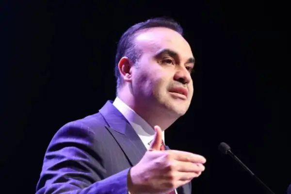 Kacır: Paris’te Türkiye’nin teknoloji ve yatırım vizyonunu paylaştık