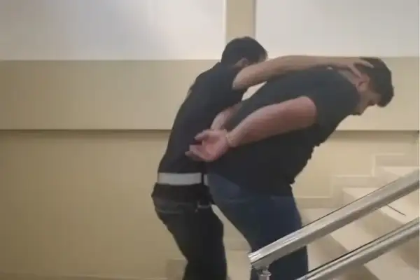 Antakya’da uyuşturucu operasyonu: 12 yıl 6 ay cezası bulunan şahıs yakalandı