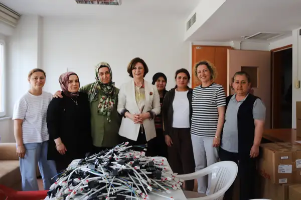 Başkan Ünlüce, Zihinsel Engelli Gündüz Yaşam Merkezi’ni ziyaret etti