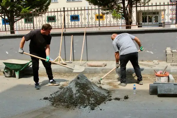 Giresun Belediyesi kent genelinde altyapı ve üstyapı çalışmalarını sürdürüyor
