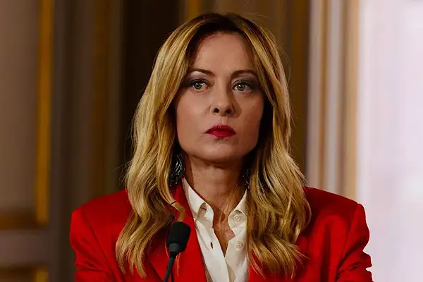 Meloni: İtalya'yı bugün olduğu gibi olağanüstü bir ulus yapan günlük seçimlerdir