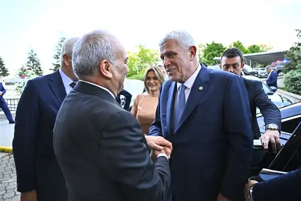 Dervişoğlu’ndan Hacıosmanoğlu’na Dünya Kupası mesajı