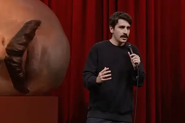 Komedyen Deniz Göktaş gözaltına alındı