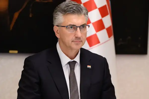 Plenkovic, dünya şampiyonu U18 sutopu takımını kabul etti