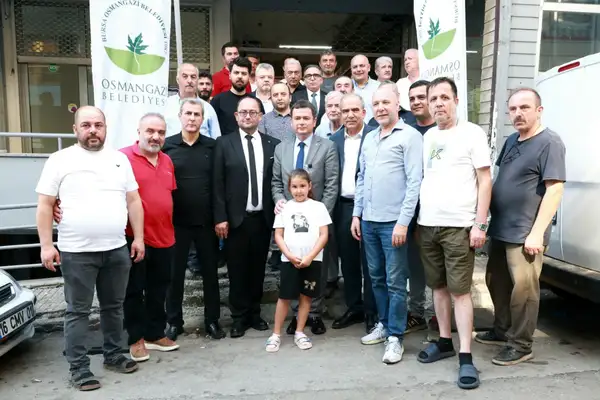 Başkan Aydın, Gençosman Ayakkabıcılar Çarşısı esnafıyla bir araya geldi