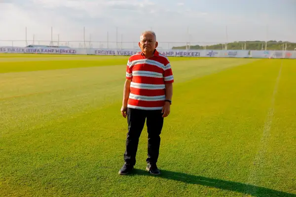 Başkan Büyükkılıç: Erciyes, futbol kulüplerinin hazırlık kampında gözde merkez oldu