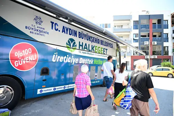 Mobil Halk Ege Et Kuşadası’nda vatandaşlarla buluştu