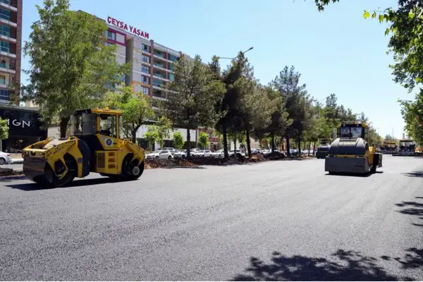 Fırat Bulvarı’nda 900 metrelik bölüm trafiğe açıldı