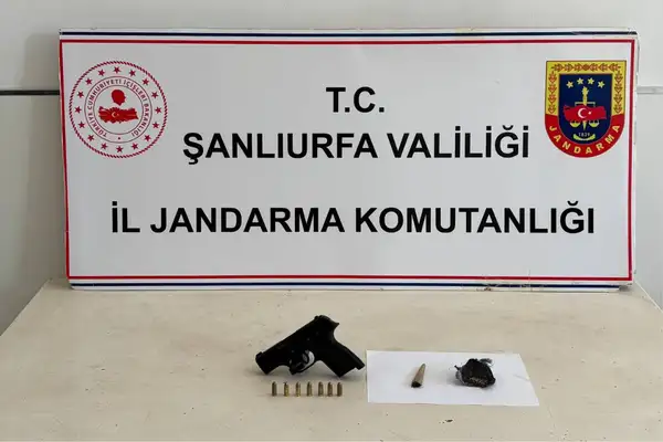 Şanlıurfa'da jandarmadan devriyede silah ve uyuşturucu operasyonu