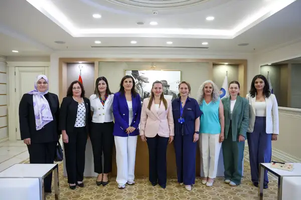 Kadın Dostu Kentler 3 Programı heyeti Antalya Büyükşehir Belediyesi'ni ziyaret etti