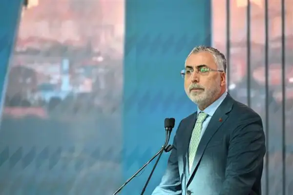 Bakan Işıkhan: Hepatit tedavisi ve aşı giderleri SGK tarafından karşılanıyor