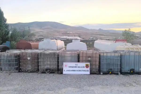 Kırşehir'de 29 bin litre kaçak akaryakıt ele geçirildi