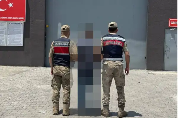 Şanlıurfa'da 4 yıl 11 ay kesinleşmiş hapis cezası bulunan şahıs yakalandı