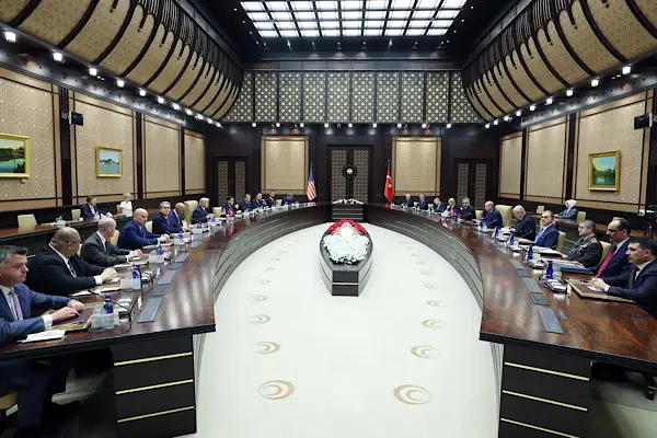 Cumhurbaşkanı Erdoğan ile ABD Başkanı Trump arasında heyetler arası görüşme