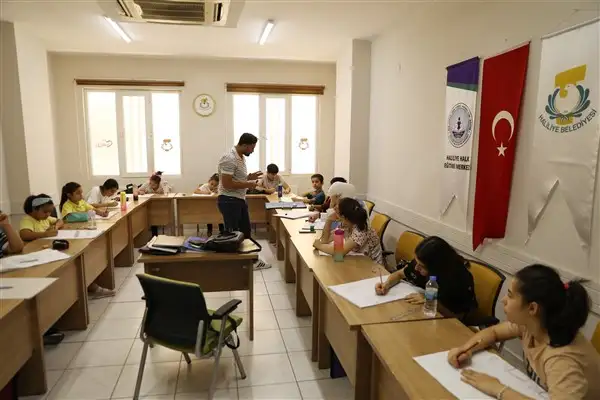 Haliliye Belediyesi'nin eğitim kurslarına kayıtlar sürüyor