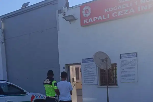 Kocaeli'de uyuşturucu suçundan aranan şahıs yakalandı