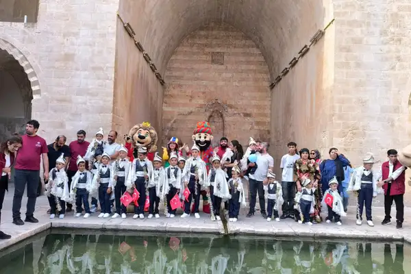 Mardin'de 530 yıllık vakıf geleneğiyle sünnet şöleni düzenlendi