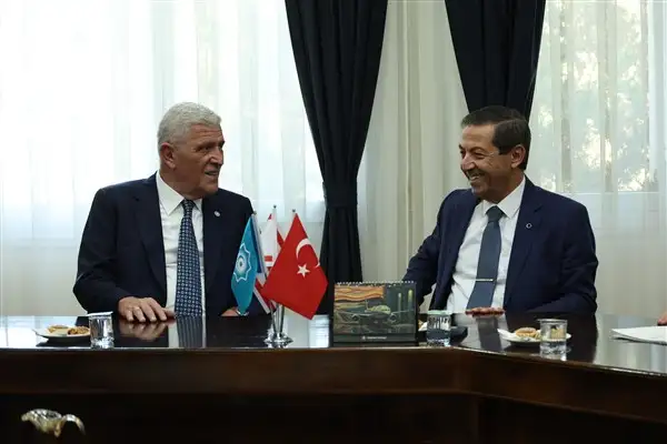 Dervişoğlu, KKTC Dışişleri Bakanı Ertuğruloğlu'nu ziyaret etti