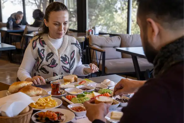 Buca1923 Mevlana Kafe ziyaretçilerini ağırlamayı sürdürüyor