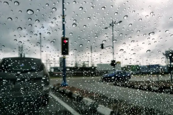 AKOM'dan İstanbul için kuvvetli sağanak ve gök gürültülü yağış uyarısı