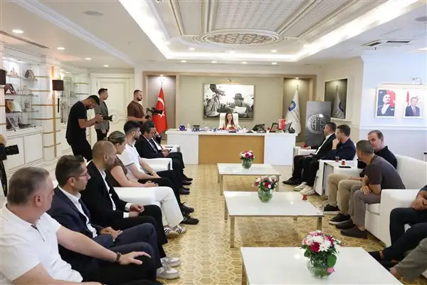 Vali Sezer'den 24 Temmuz mesajı 