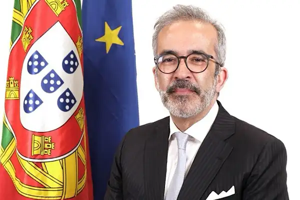 Portekiz Dışişleri Bakanı Rangel, CPLP sergisini ziyaret etti