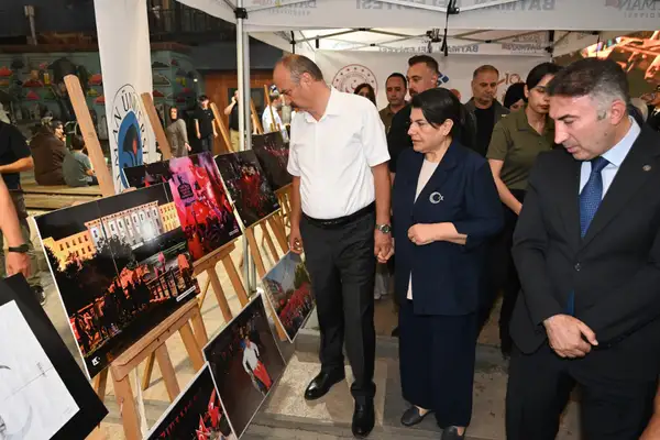 Batman'da 15 Temmuz Demokrasi ve Milli Birlik Günü programı düzenlendi