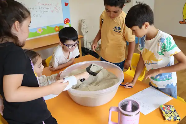 Maltepe’de çocuklara yönelik Yaz Okulu atölyeleri devam ediyor