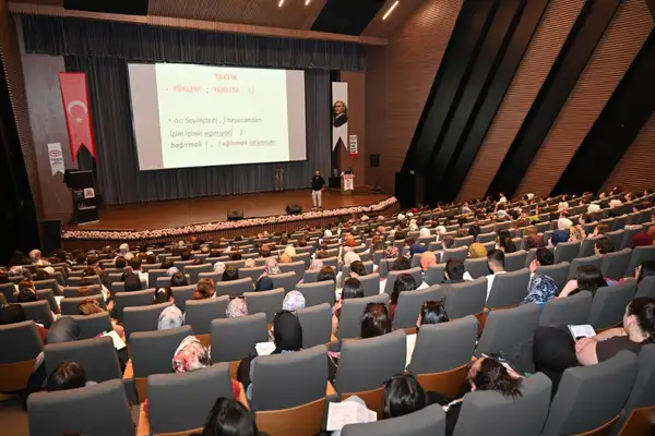 Isparta Belediyesi'nden KPSS adaylarına ücretsiz hazırlık kampı